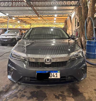HONDA CITY 1.5 i-VTEC FLEX HATCH TOURING CVT HONDA CITY 1.5 i-VTEC FLEX HATCH TOURING CVT